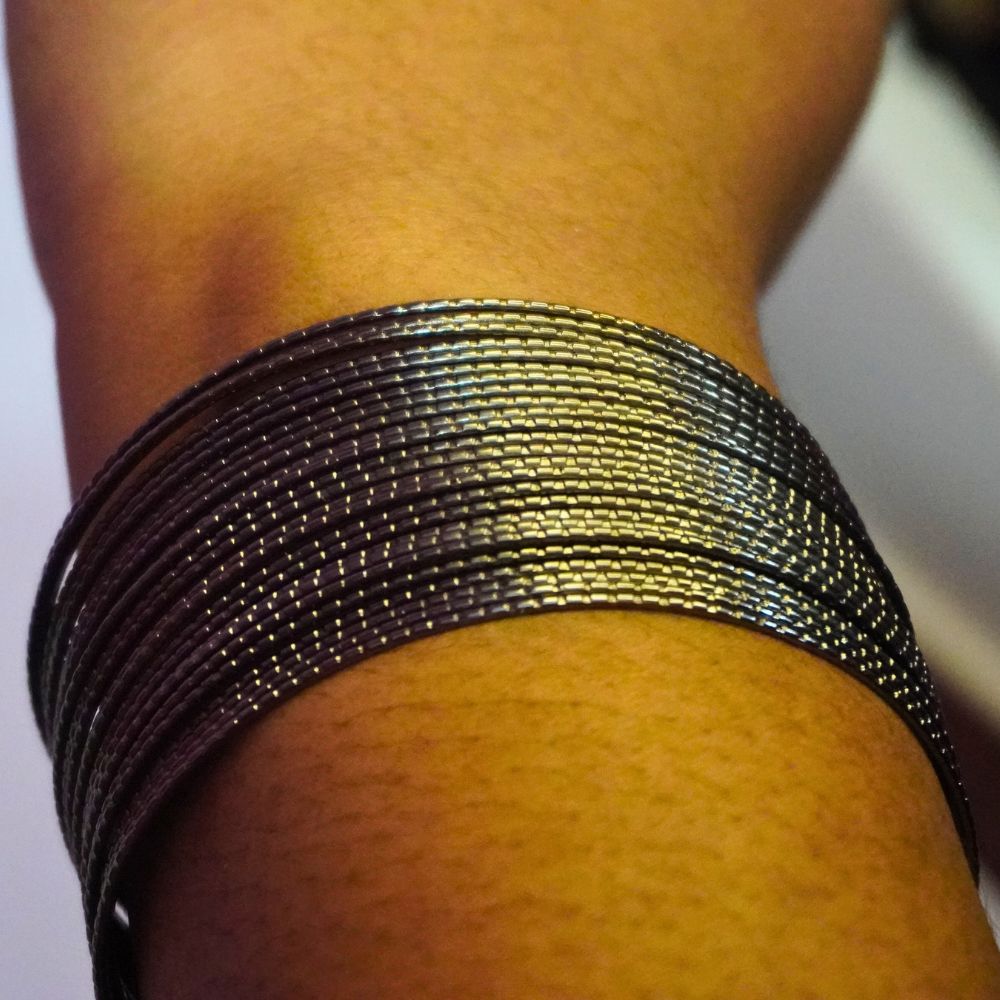 Bracelet Close