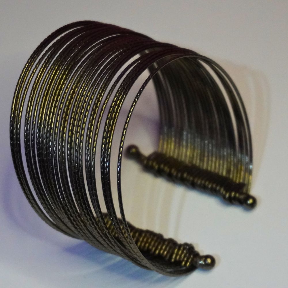 Bracelet Main